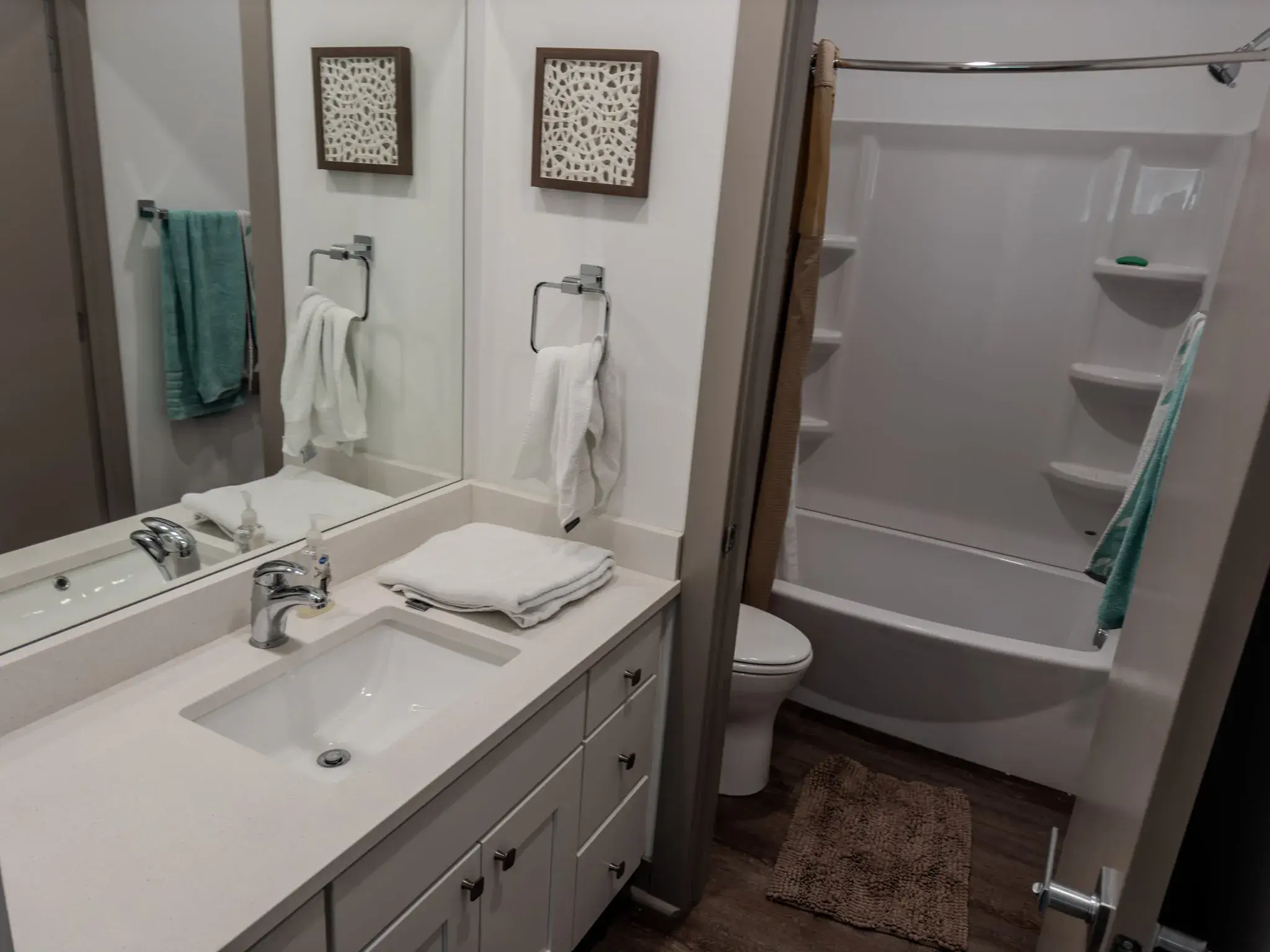 Modern bathroom